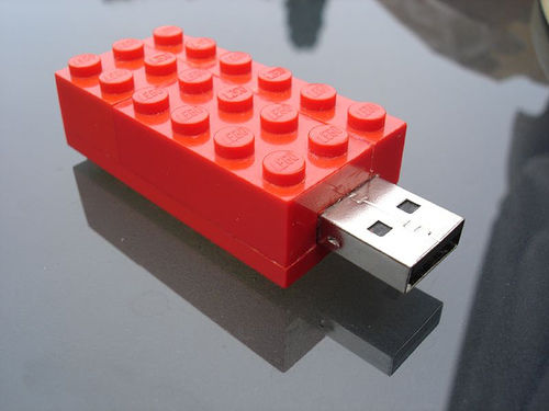 source: http://www.instructables.com/id/Lego-USB-Stick/
