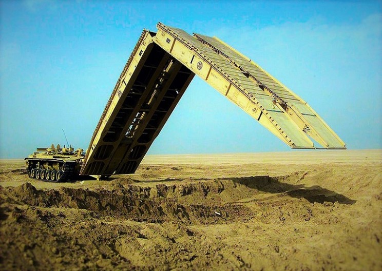 Army Tank That Can Make A Bridge In Under 2 Minutes