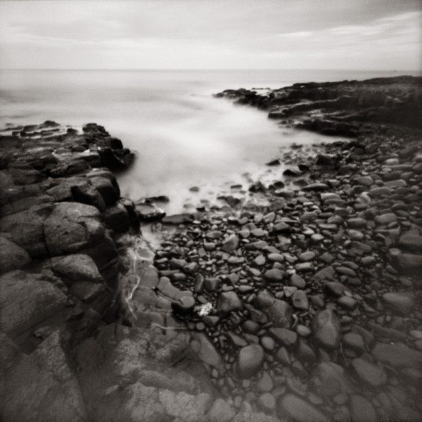 https://www.thephoblographer.com/2014/04/12/alan-thoburns-haunting-pinhole-photos-will-leave-awe/