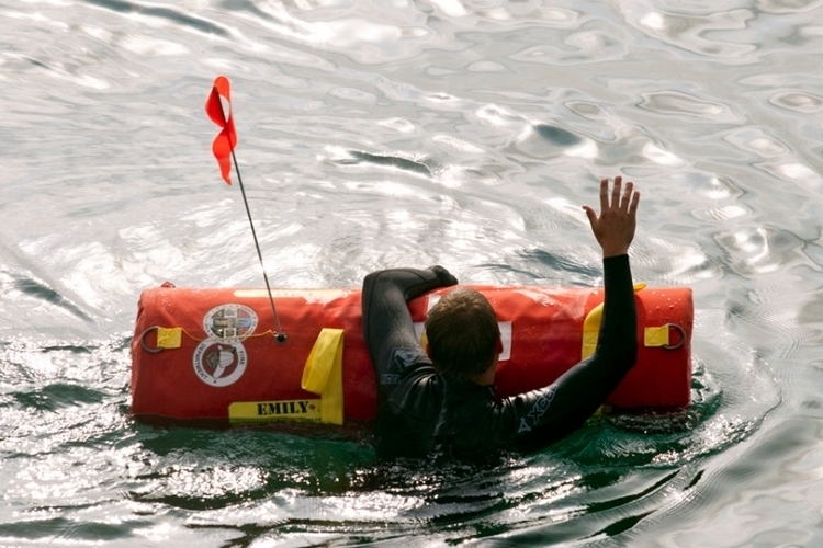 EMILY Robotic Lifeguard Can Rescue Eight People At A Time
