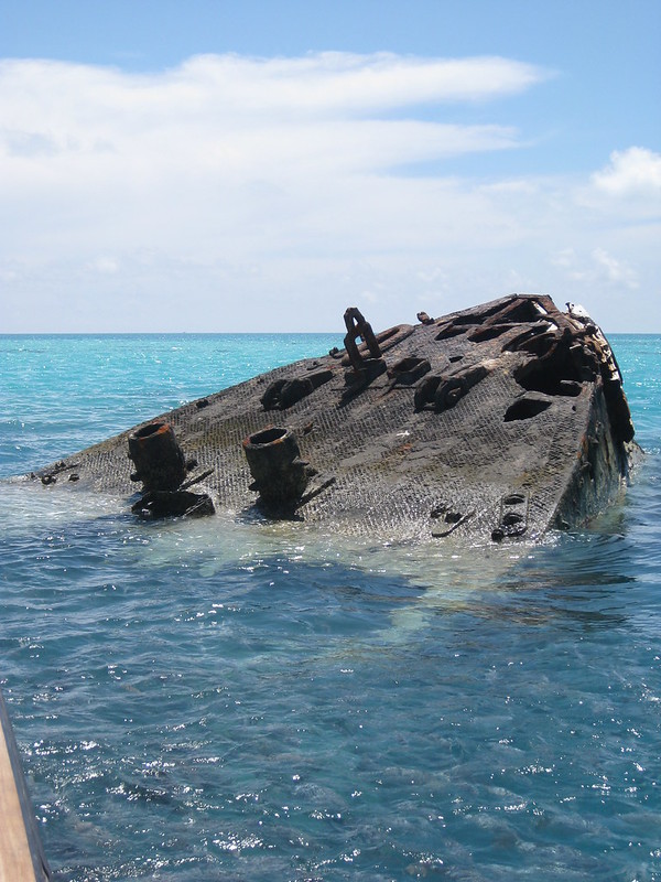 Shipwreck Vixen in the Bermuda Triangle by colddayforpontooning is licensed under CC BY-NC-SA 2.0