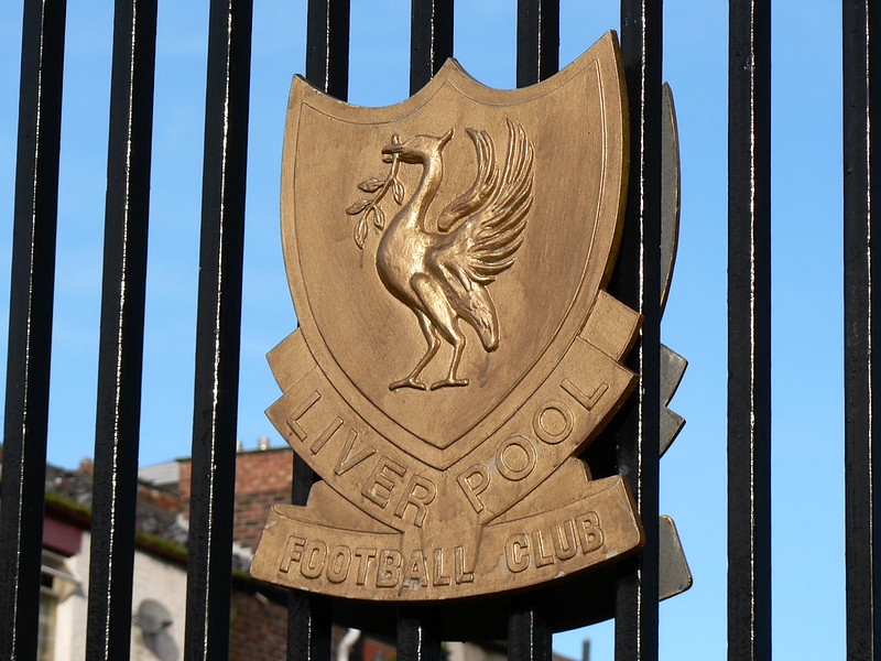 Liverpool+Football+Club+gate+crest+by+AndyNugent+is+licensed+under+CC+BY-NC-SA+2.0