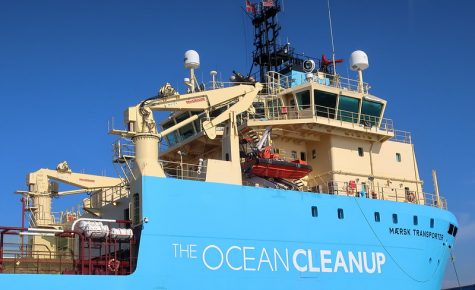 200127 038 Maritime Museum of San Diego - Pilot boat cruise of San Diego Bay, Maersk Transporter Ocean Cleanup Vessel, designed to remove floating plastic waste from the ocean by cultivar413 is licensed under CC BY 2.0