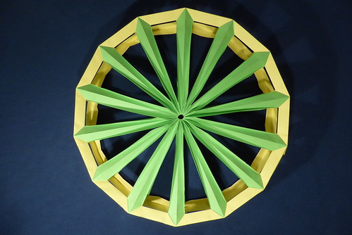 Spoked wheel from Sturdy Edge Modules by Michał Kosmulski is licensed under CC BY-NC 2.0