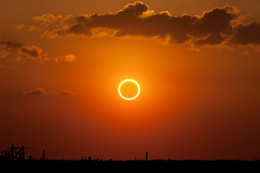 Perfect Ring of Fire - Annular Solar Eclipse by Kevin Baird is licensed with CC BY-NC-ND 2.0. To view a copy of this license, visit https://creativecommons.org/licenses/by-nc-nd/2.0/