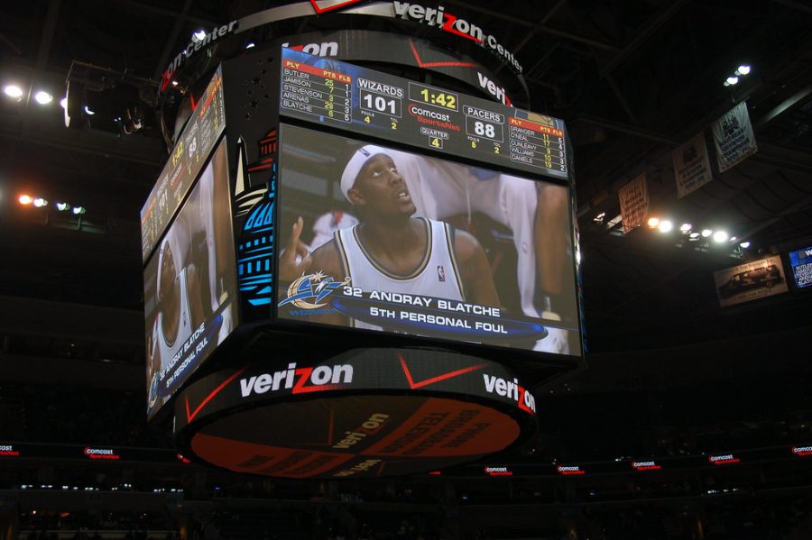 The+New+High-definition+Video+Scoreboard+by+Scott+Ableman+is+licensed+under+CC+BY-NC-ND+2.0