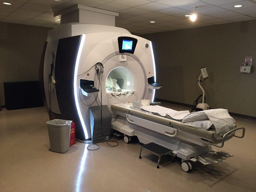 MRI+machine+-+April+4+2017+by+Karmor+is+licensed+under+CC+BY-NC-ND+2.0