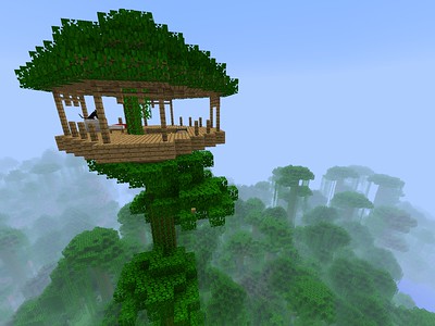 I made a Minecraft treehouse by colmmcsky is licensed under