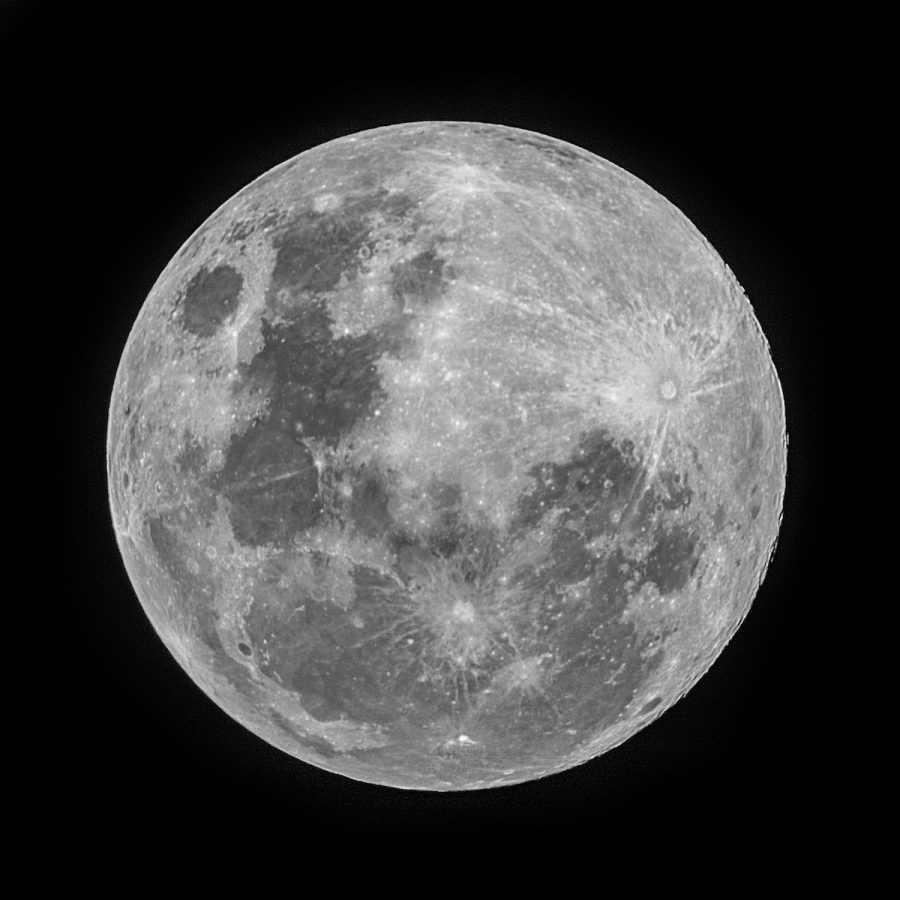 grayscale+photo+of+full+moon