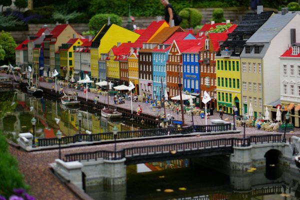 a model of a city with a bridge over a river