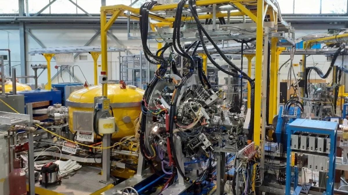 First-Ever Neutron-Based Nuclear Reaction Measurement